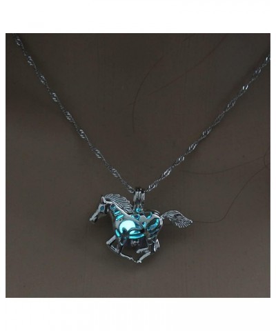 Luminous Horse Necklace Glow In The Dark Running Horse Animal Pendant Necklace for Women Men Simple Halloween Jewelry Green $...