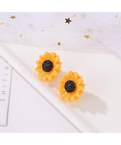 Fashion Sunflower Leaf Earrings for Women Fall Autumn Earrings Yellow Handmade Resin Sunflower Dangle Earrings Jewelry Valent...